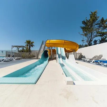 Au Port De - Maeva 4*